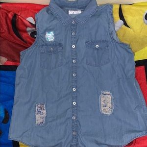 Loose fitted, Button up